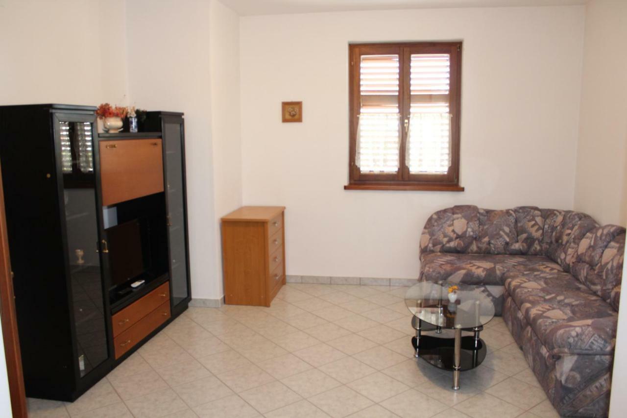 Anita Apartment Porec Exterior photo