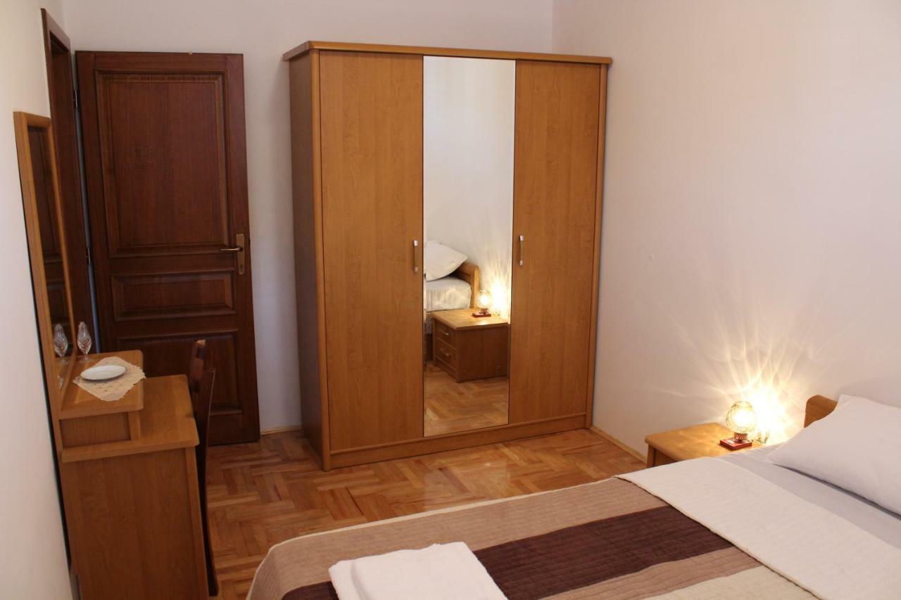 Anita Apartment Porec Exterior photo